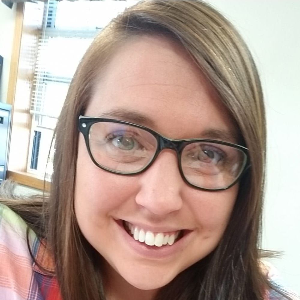 Meet your Posher, Courtney